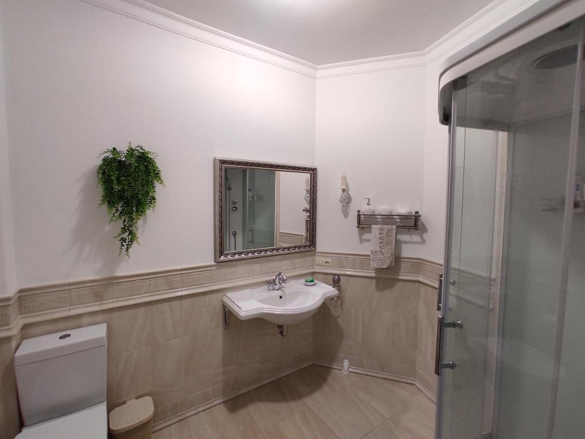 Apartment in the city center Gomel Dış mekan fotoğraf